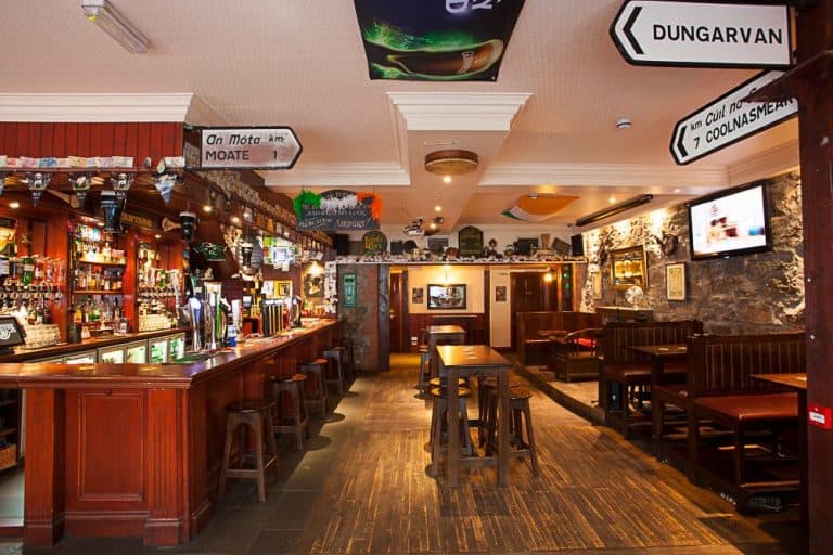 Malone's Irish Bar | Live Sports and Music | Aberdeen